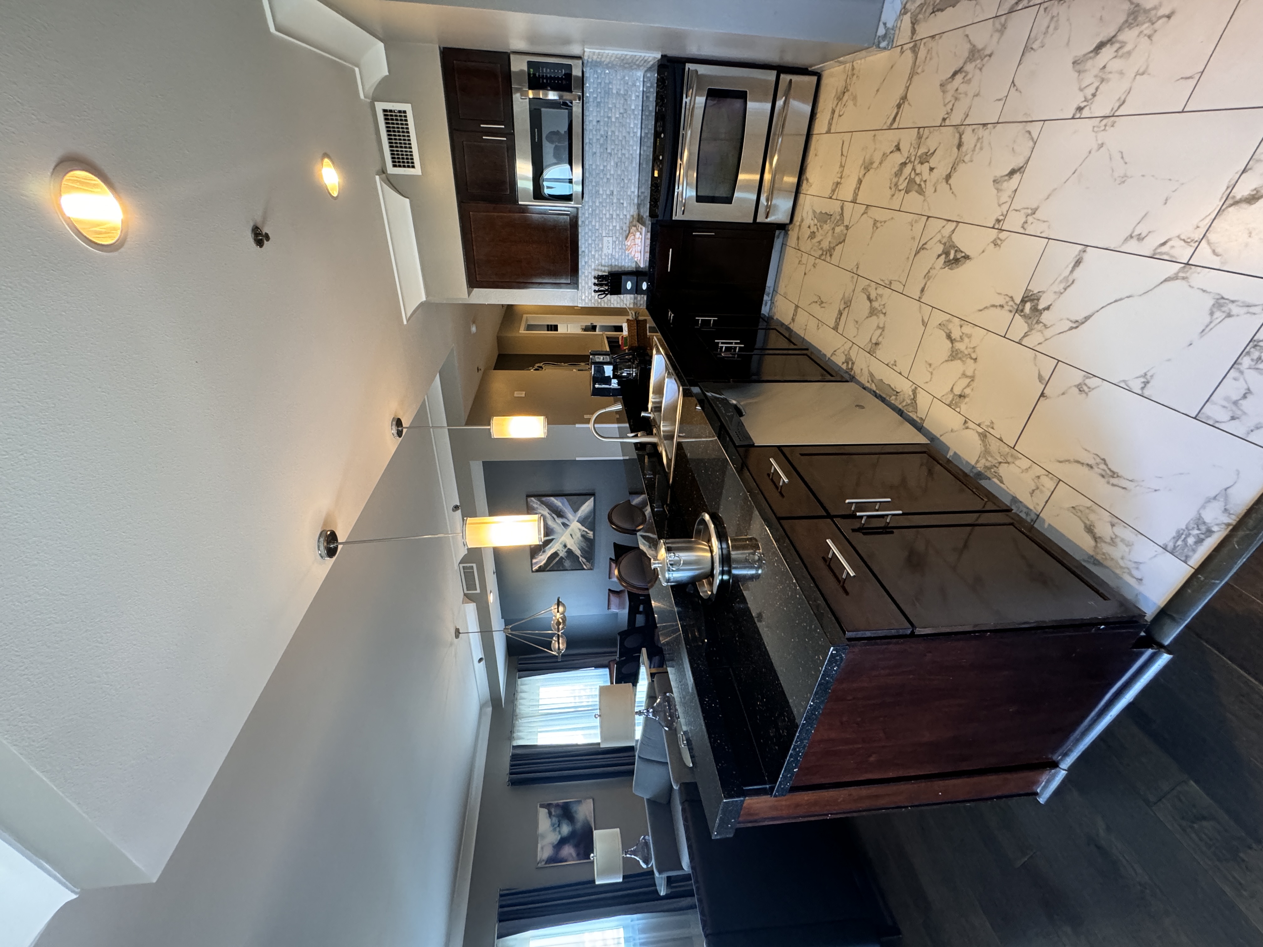 Wyndham Presidential Suite Kitchen